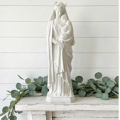 Holy Queen Holding Jesus Statue