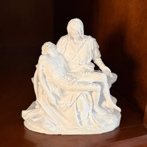 Pietà Statue